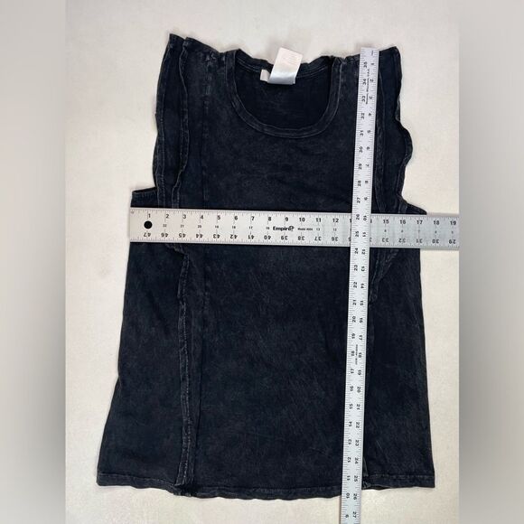 Eri & Ali Anthropologie Washed Ruffle Top Women Small Black Sleeveless - Picture 5 of 5